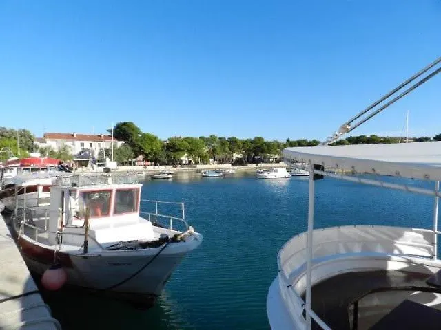 Apartments Radomir Fazana Croatia